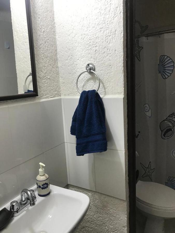 Departamento La Crucecita, Con Aire Acondicionado, Excelente Ubicacion, En Segunda Planta Apartment Santa Cruz Huatulco Ngoại thất bức ảnh